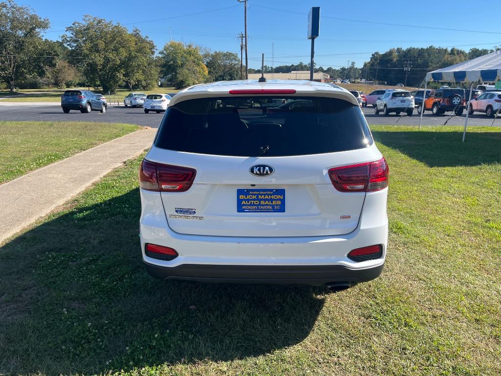 2020 Kia Sorento - $12,995