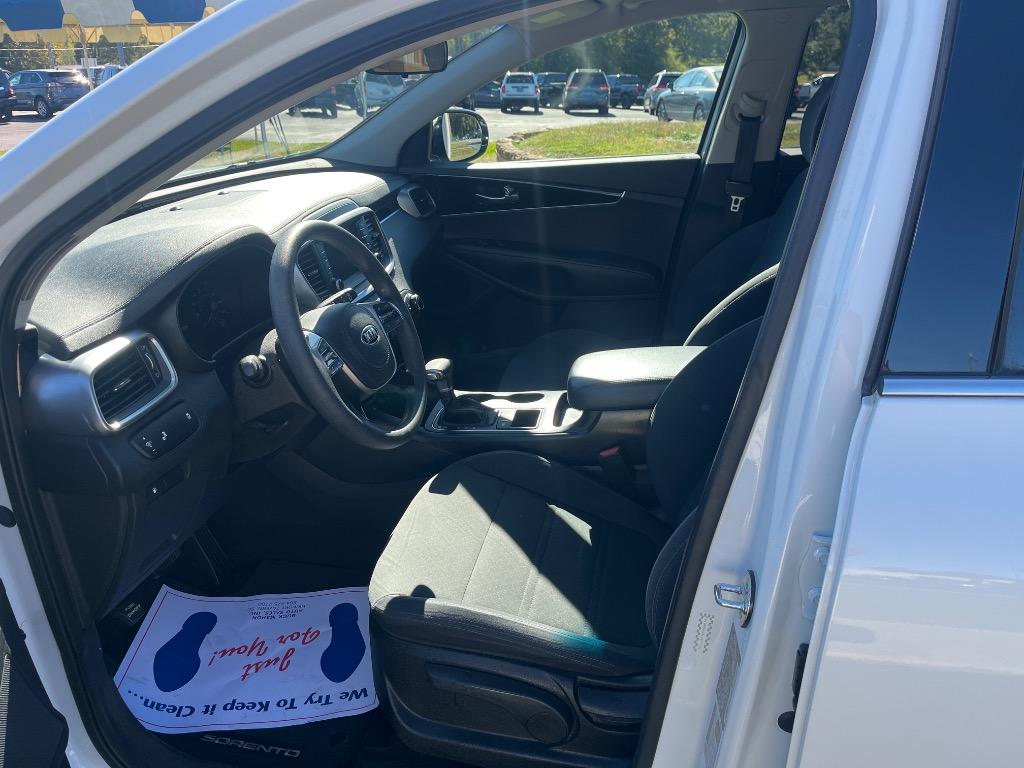 2020 Kia Sorento - $12,995