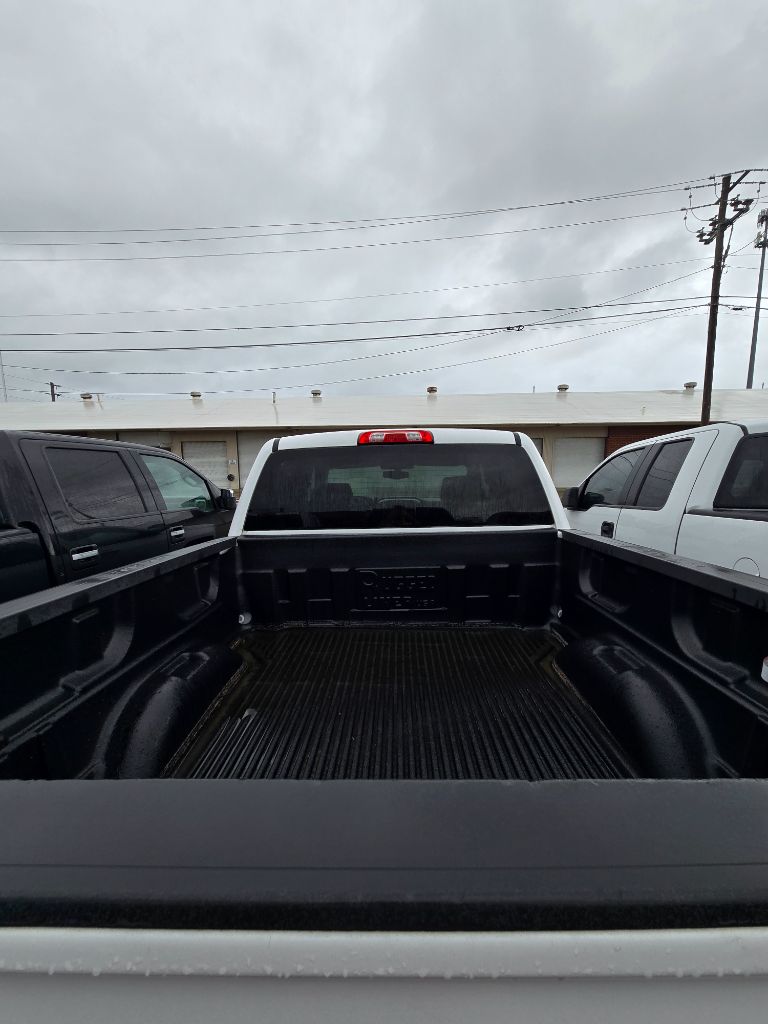 2017 Chevrolet Silverado - $23,950