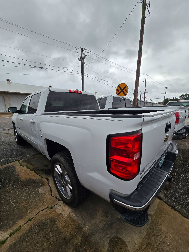 2017 Chevrolet Silverado - $23,950