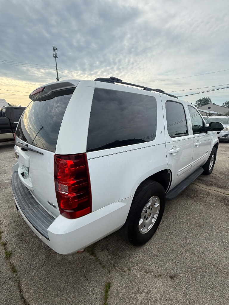 2011 Chevrolet Tahoe - $10,950