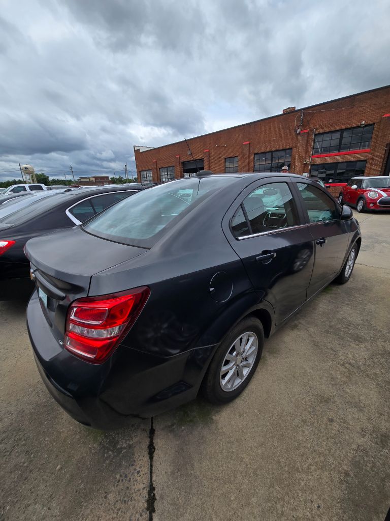 2017 Chevrolet Sonic - $14,950