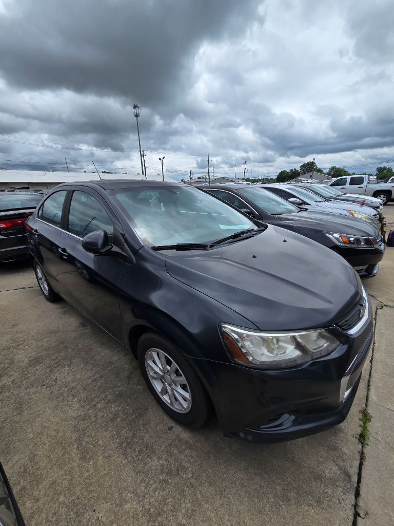 2017 Chevrolet Sonic - $14,950