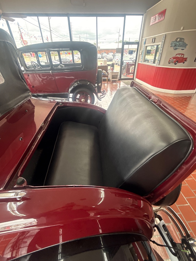 1931 Ford MODEL A