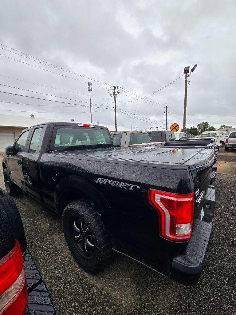 2016 Ford F-150 - $23,950