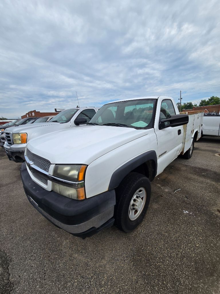 2007 Chevrolet Silverado - $8,950