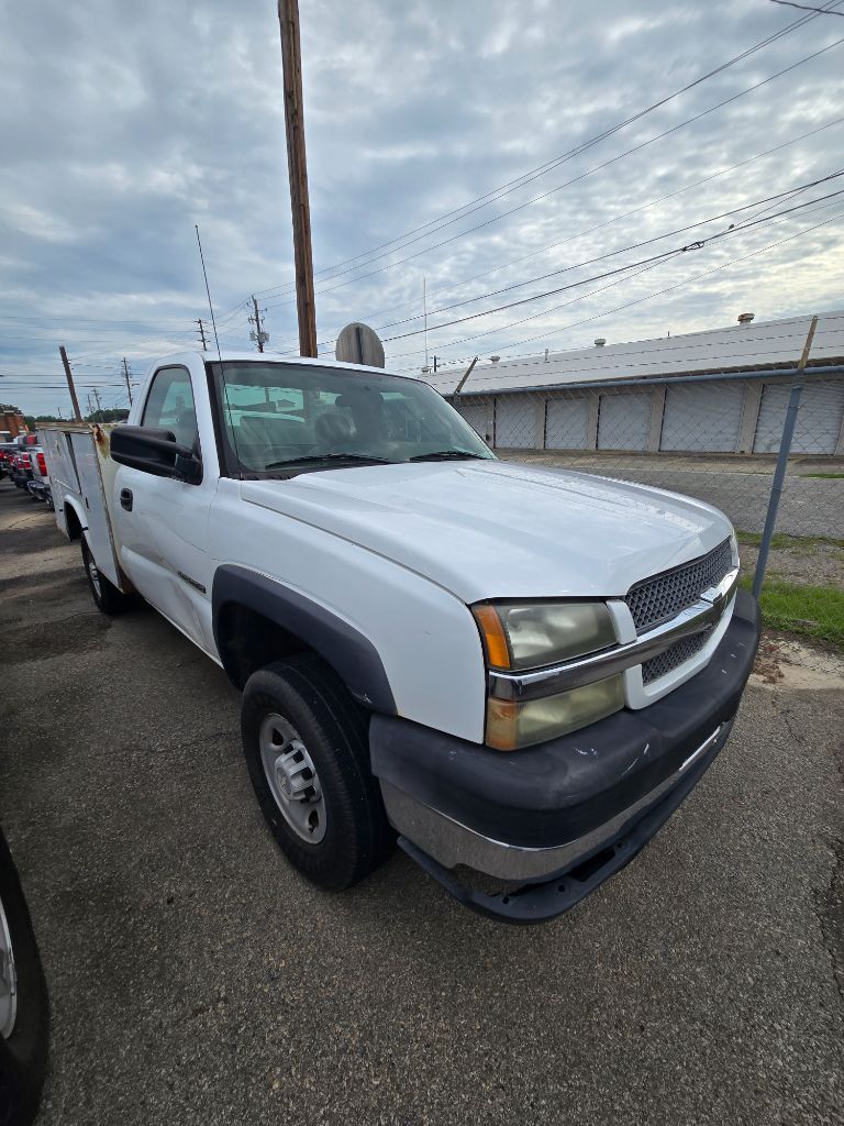 2007 Chevrolet Silverado - $8,950