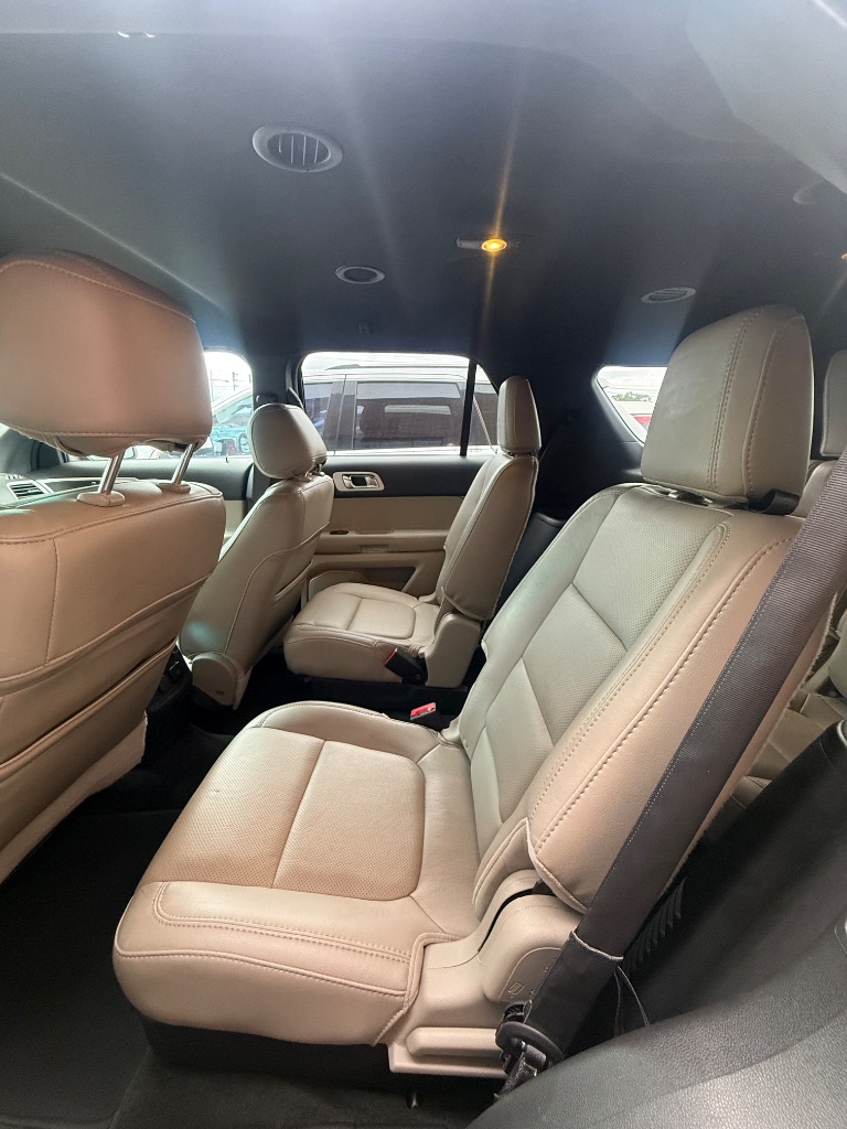 2014 Ford Explorer - $16,950