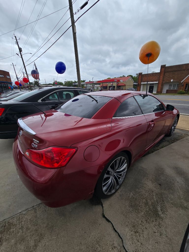 2015 INFINITI Q60 - $26,950