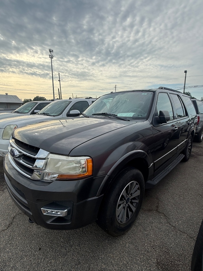 2017 Ford Expedition - $19,950
