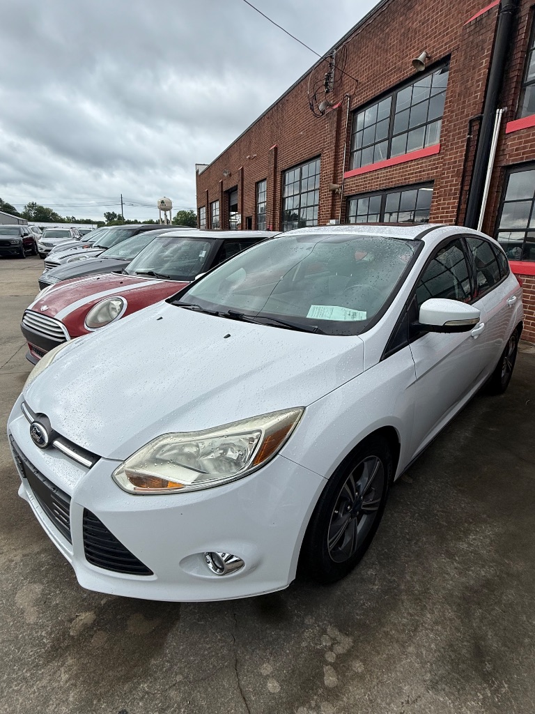 2014 Ford Focus - $10,950