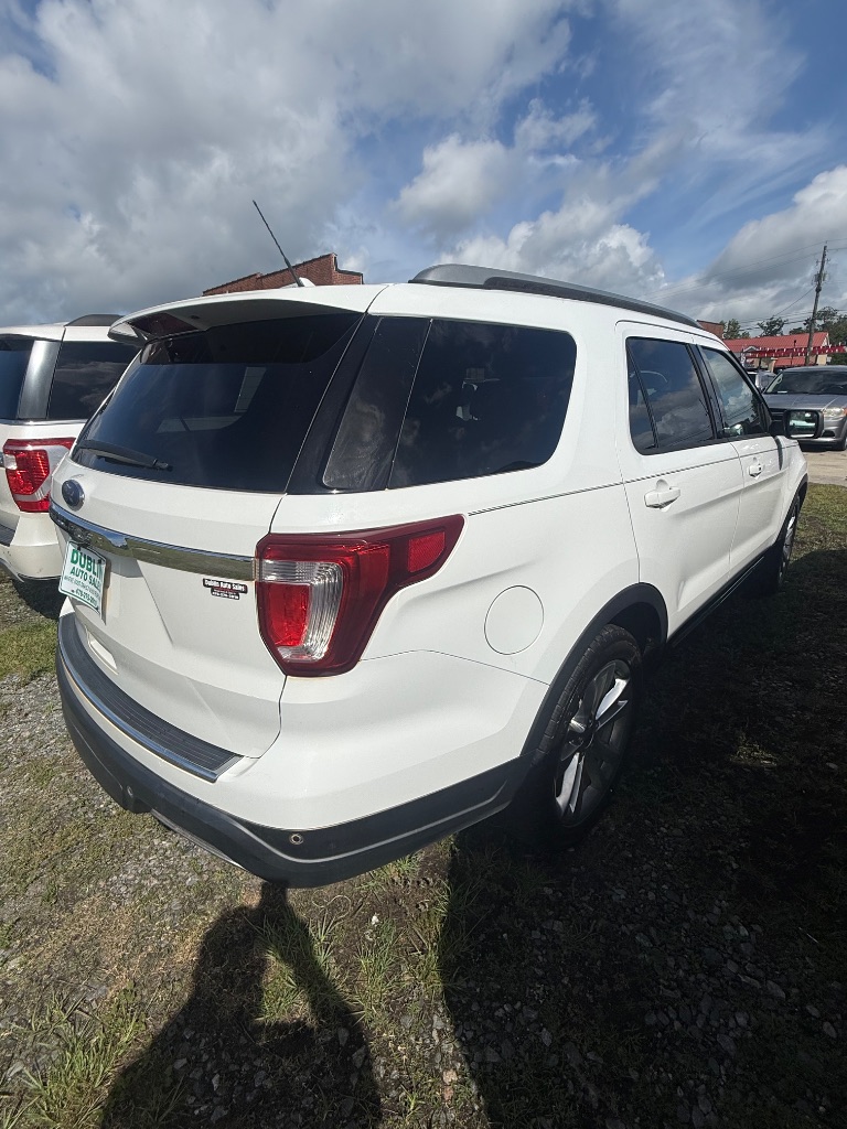2018 Ford Explorer - $12,950