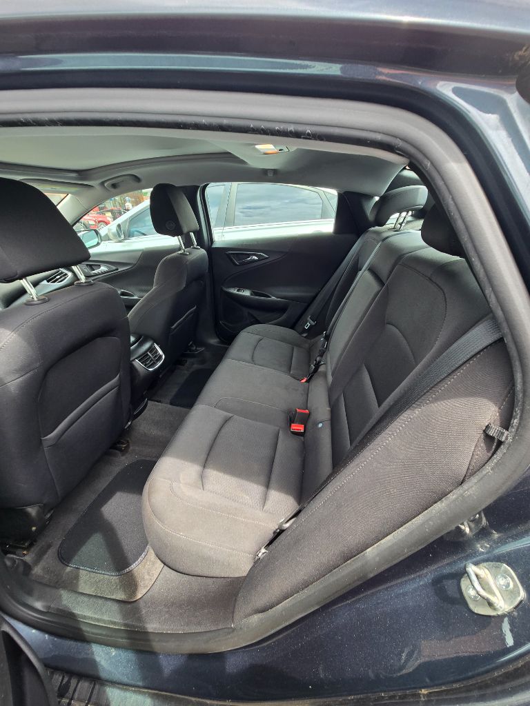 2019 Chevrolet Malibu - $18,950