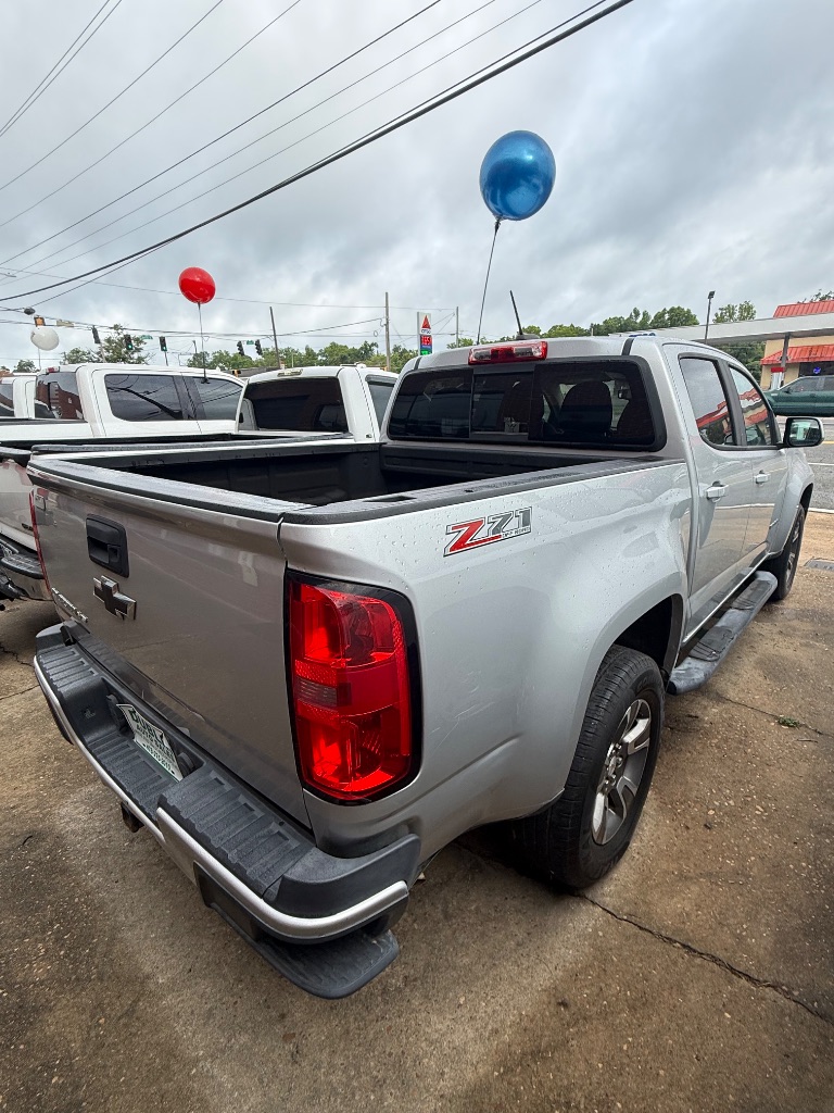 2017 Chevrolet Colorado - $21,950