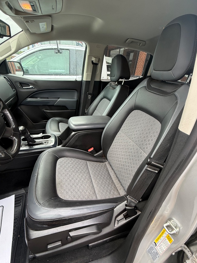 2017 Chevrolet Colorado - $21,950