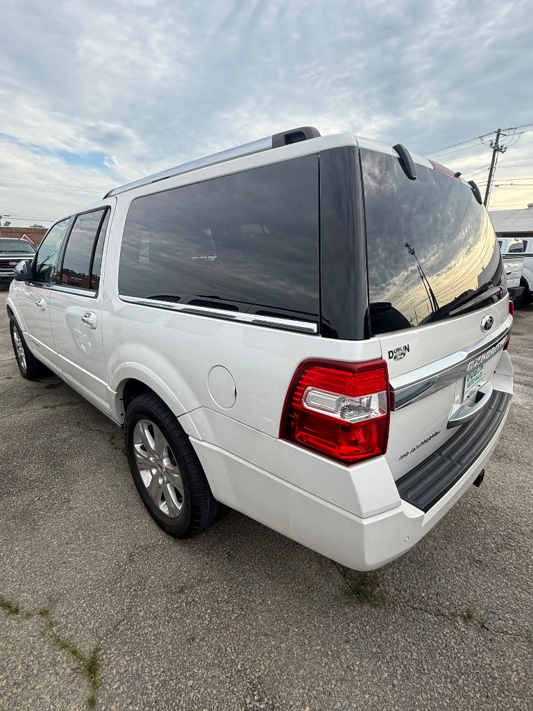 2015 Ford Expedition - $13,950