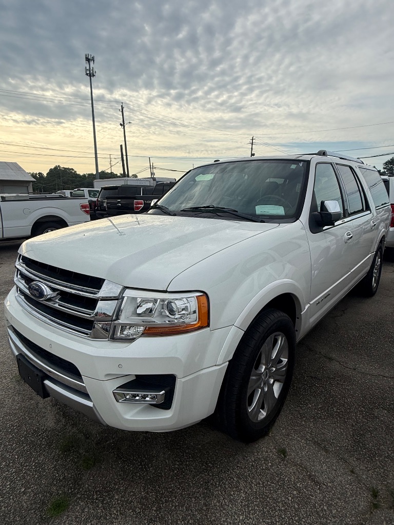 2015 Ford Expedition - $13,950