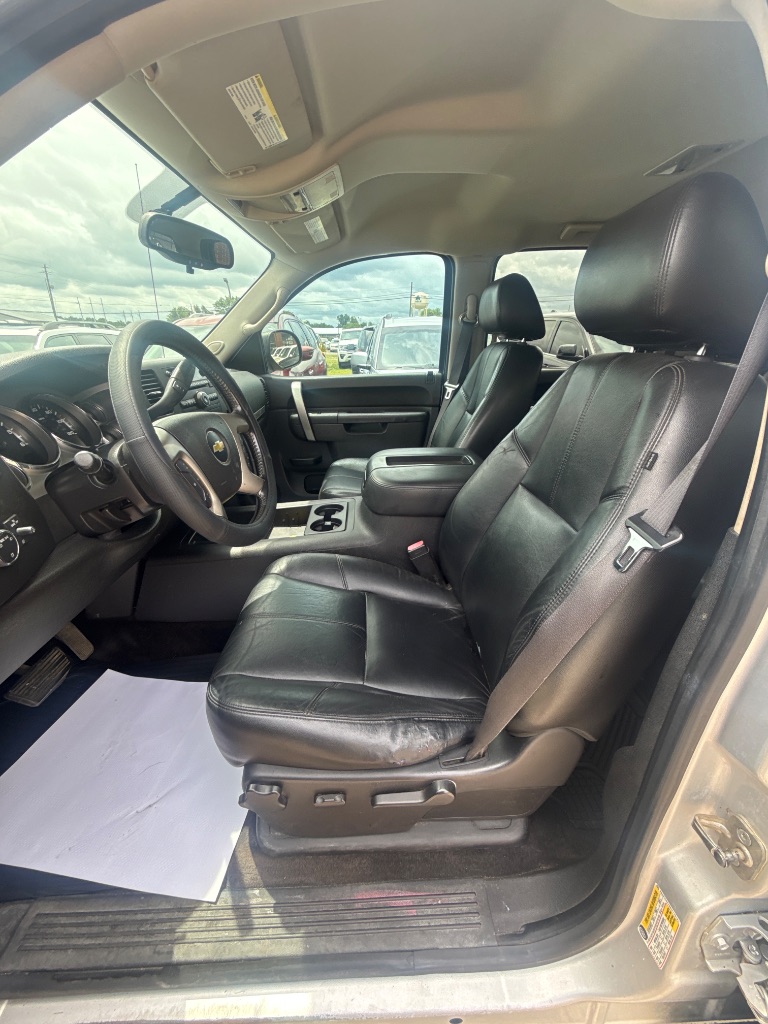 2013 Chevrolet Silverado - $11,950