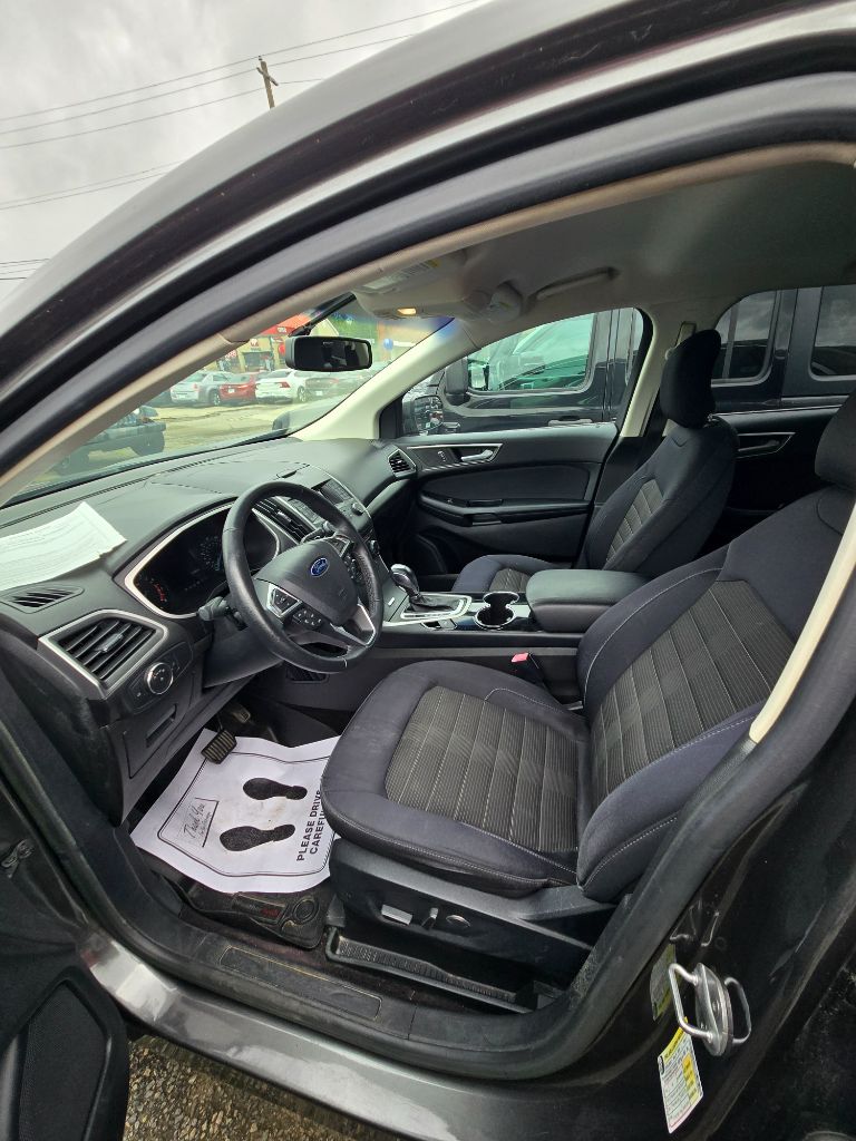 2017 Ford Edge - $12,950