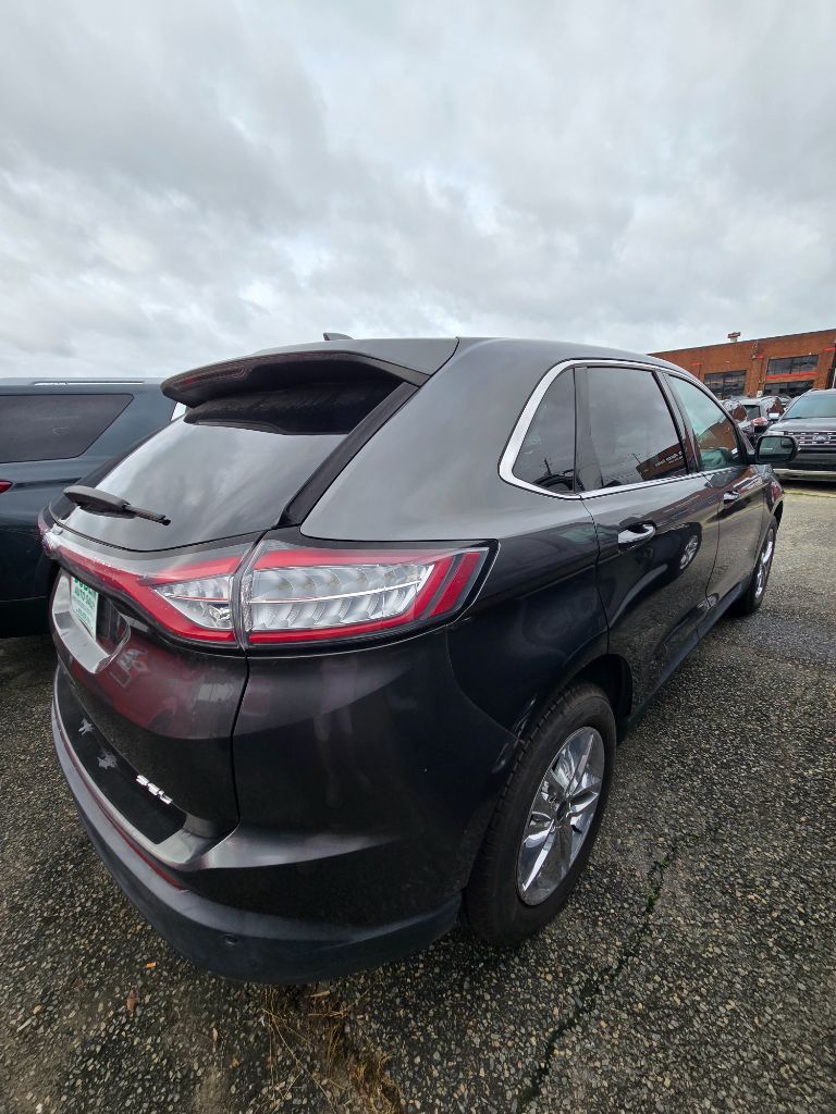 2017 Ford Edge - $12,950