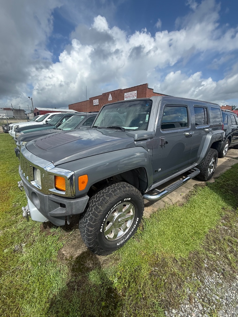 2008 HUMMER H3 - $9,950