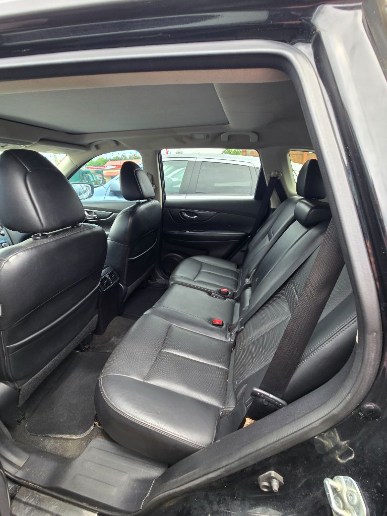 2015 Nissan Rogue - $12,950