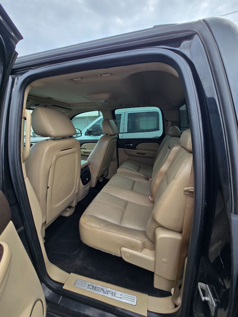 2007 GMC Sierra - $9,950