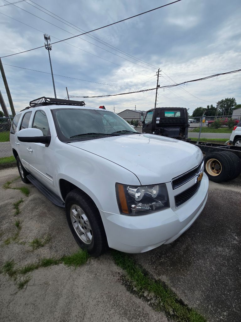 2014 Chevrolet Tahoe - $10,950