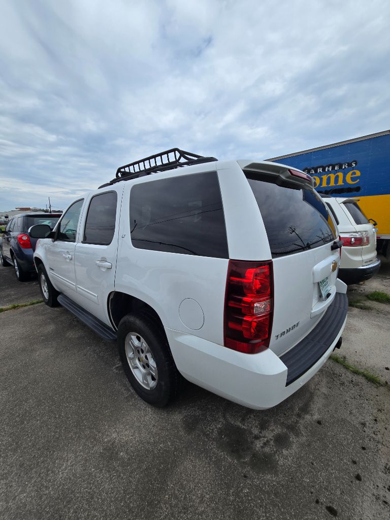 2014 Chevrolet Tahoe - $10,950