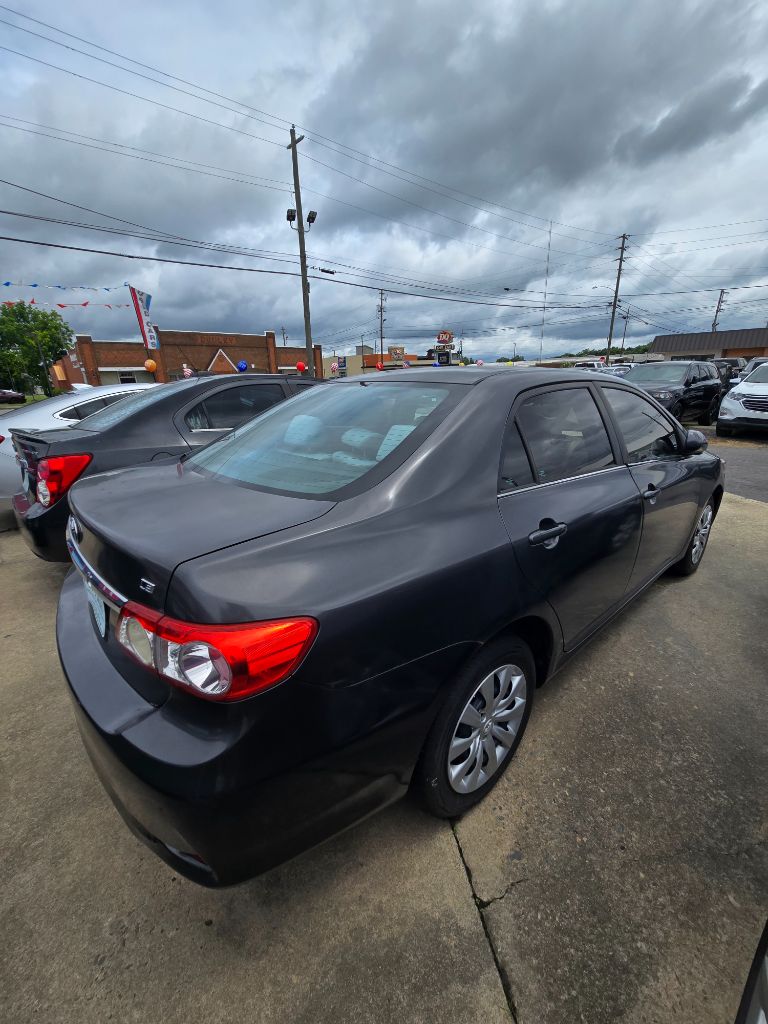 2013 Toyota Corolla - $8,950