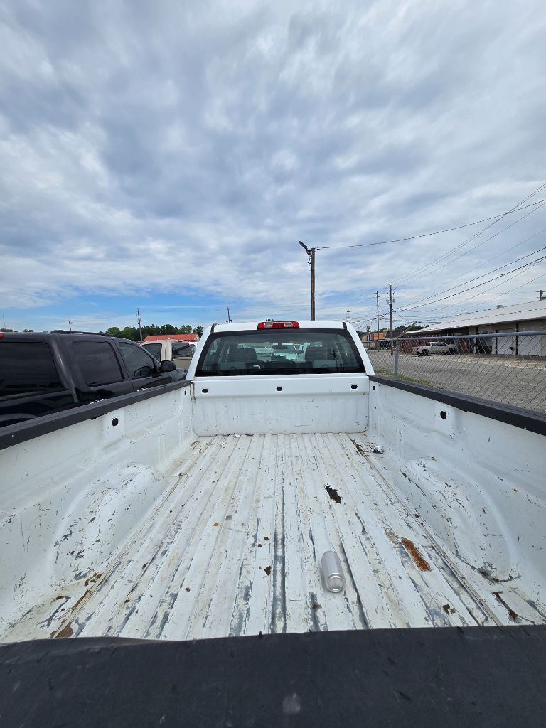 2017 Chevrolet Silverado - $16,950