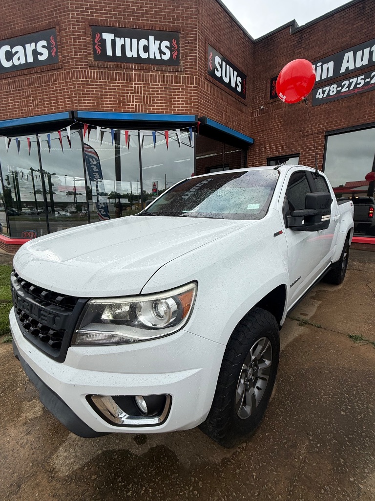 2017 Chevrolet Colorado - $21,950