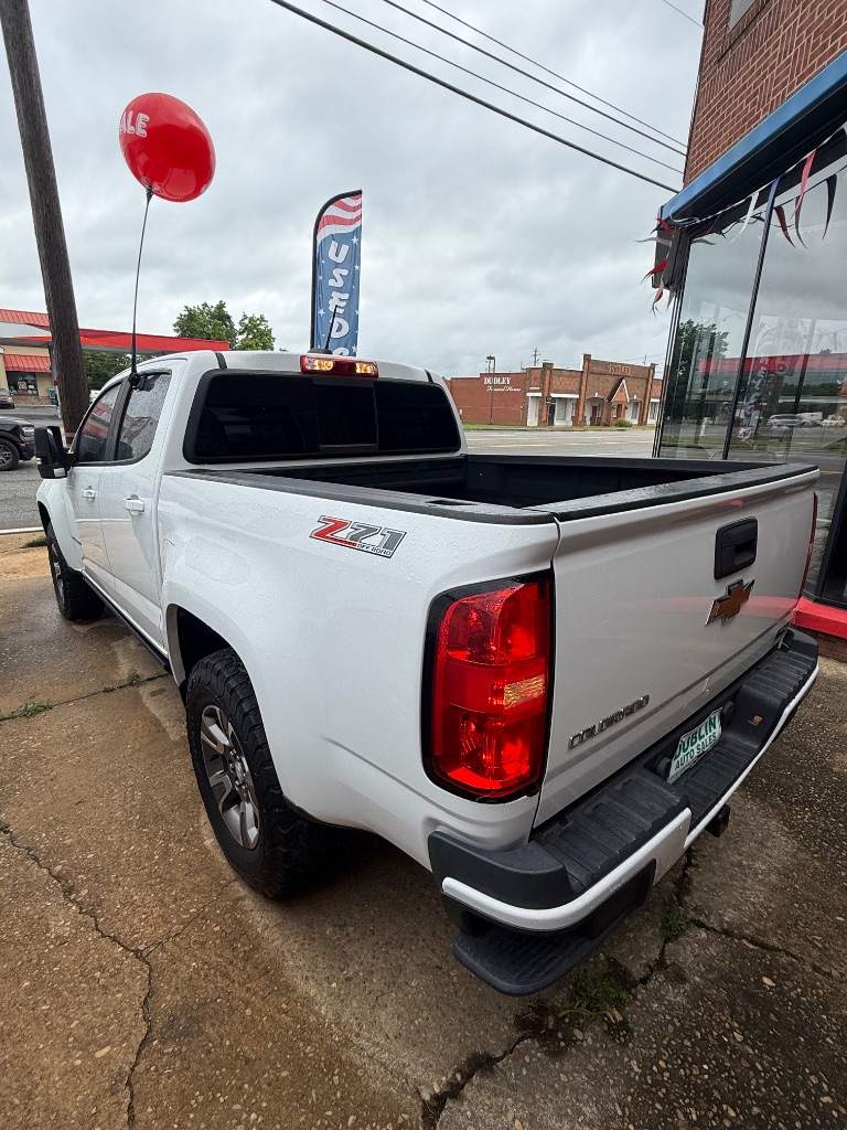 2017 Chevrolet Colorado - $21,950