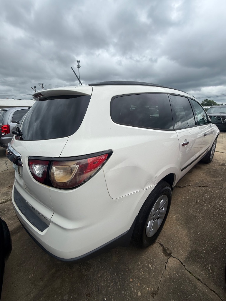2014 Chevrolet Traverse - $6,950