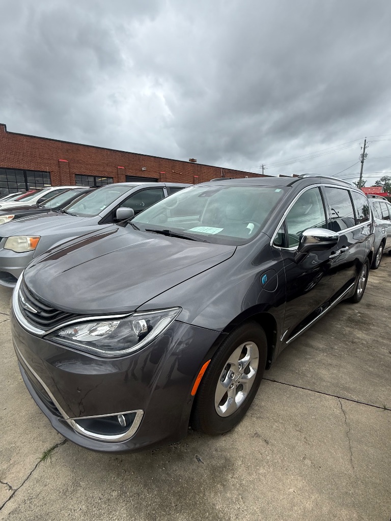 2018 Chrysler Pacifica - $18,950