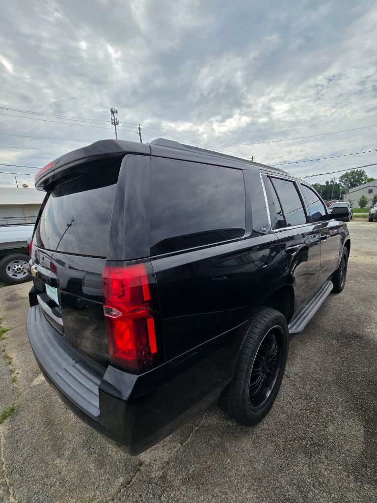 2016 Chevrolet Tahoe - $16,950