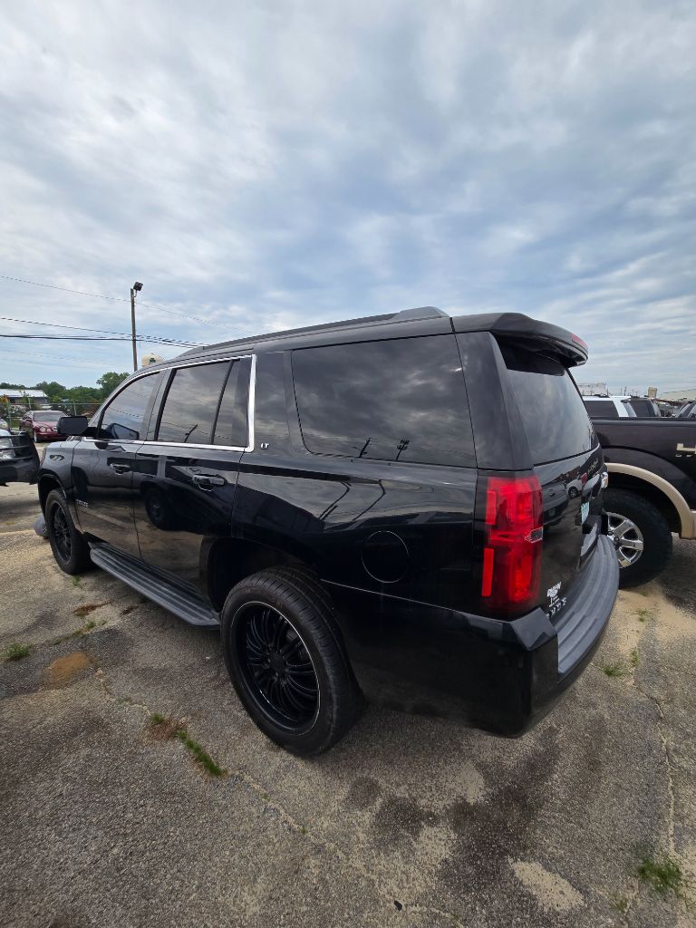 2016 Chevrolet Tahoe - $16,950