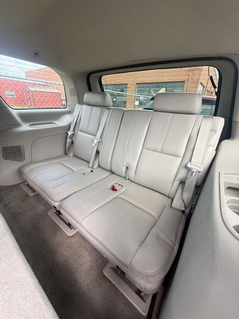 2010 Chevrolet Tahoe - $8,950
