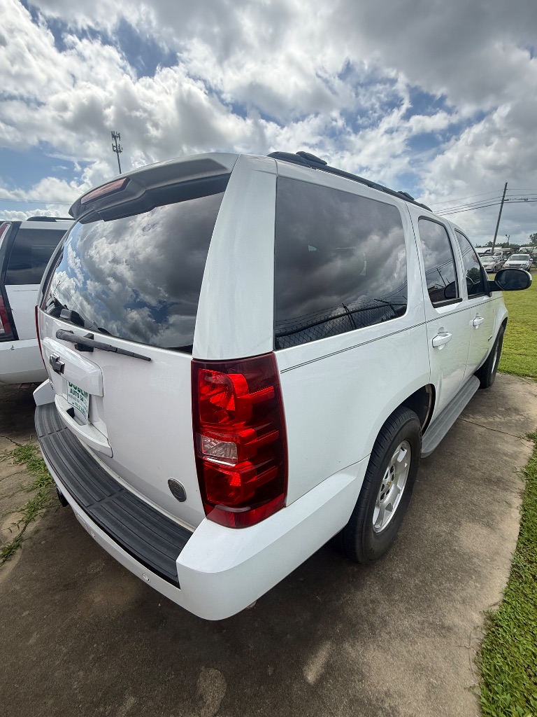 2010 Chevrolet Tahoe - $8,950