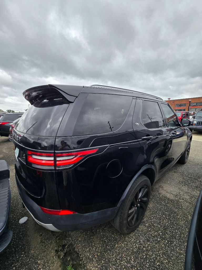 2017 LAND ROVER Discovery - $17,950