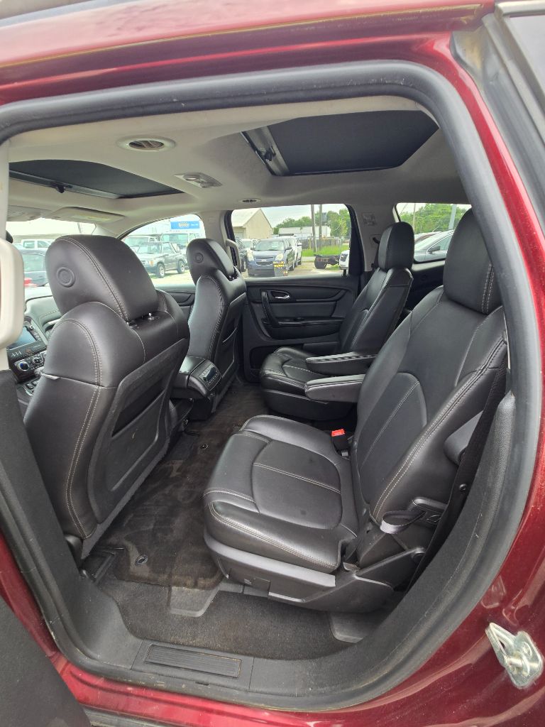 2017 Chevrolet Traverse - $9,950