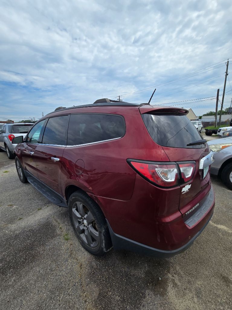 2017 Chevrolet Traverse - $9,950