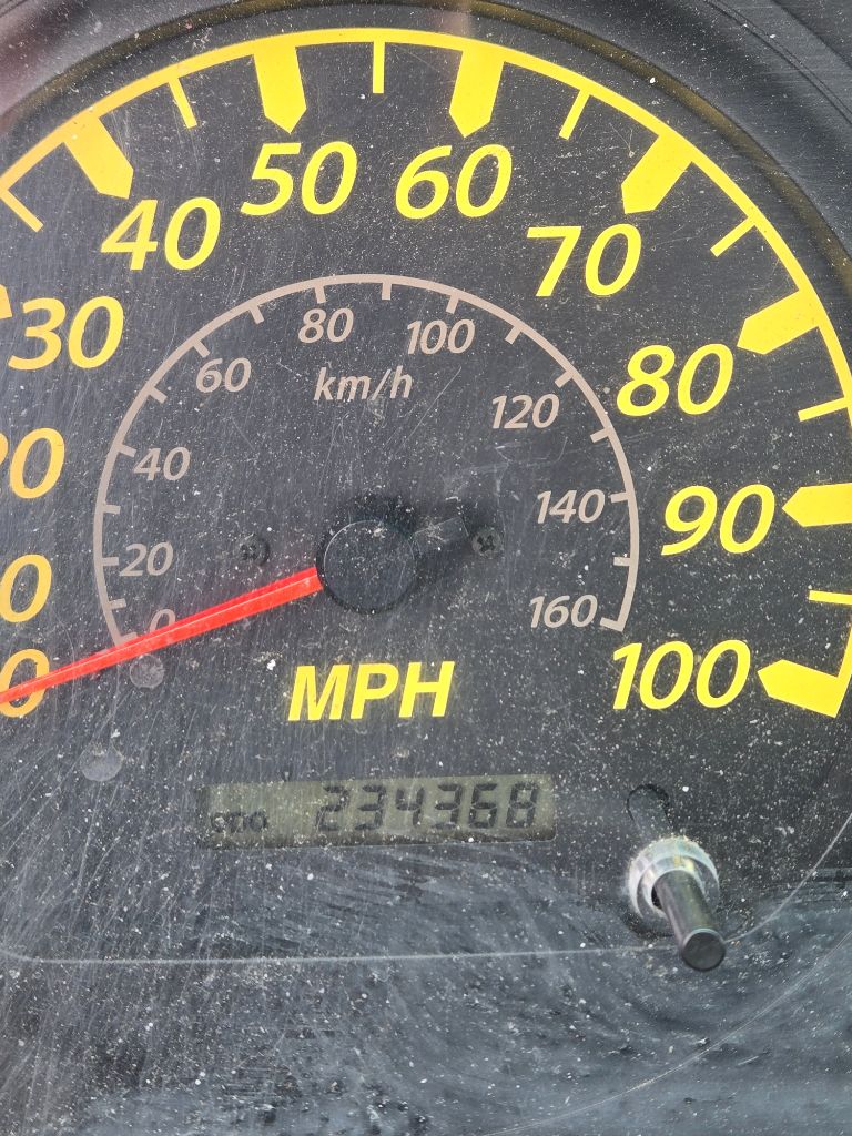 2006 GMC W4 - $8,950