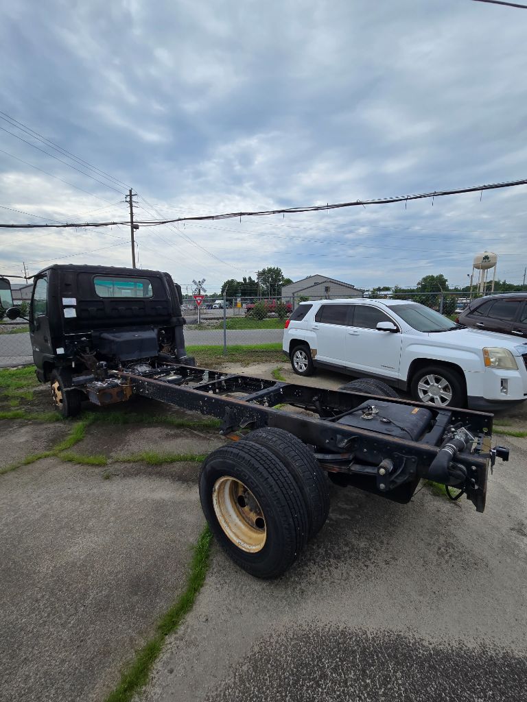 2006 GMC W4 - $8,950