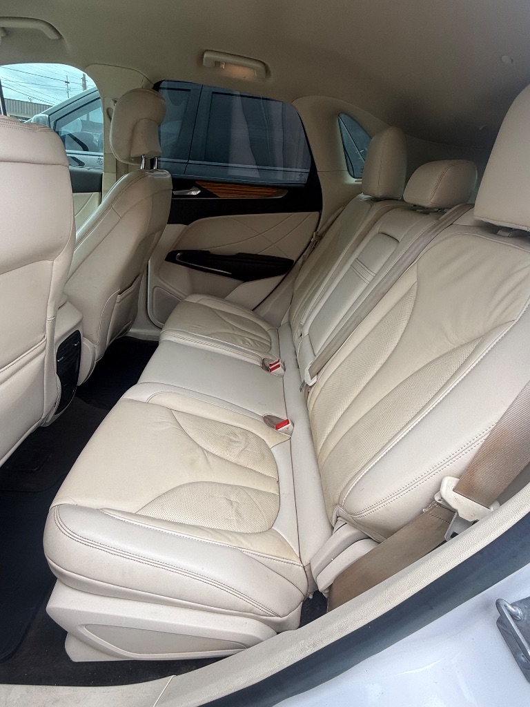 2016 Lincoln MKC - $9,950