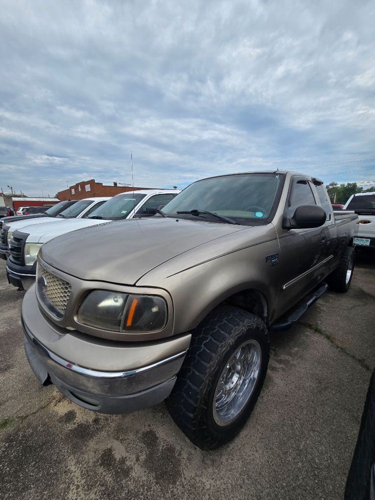 2004 Ford F-150 Heritage - $6,950