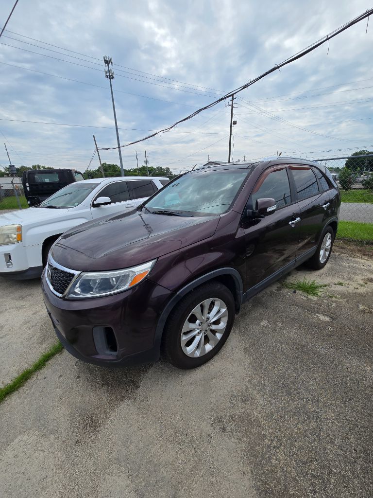 2015 Kia Sorento - $8,950