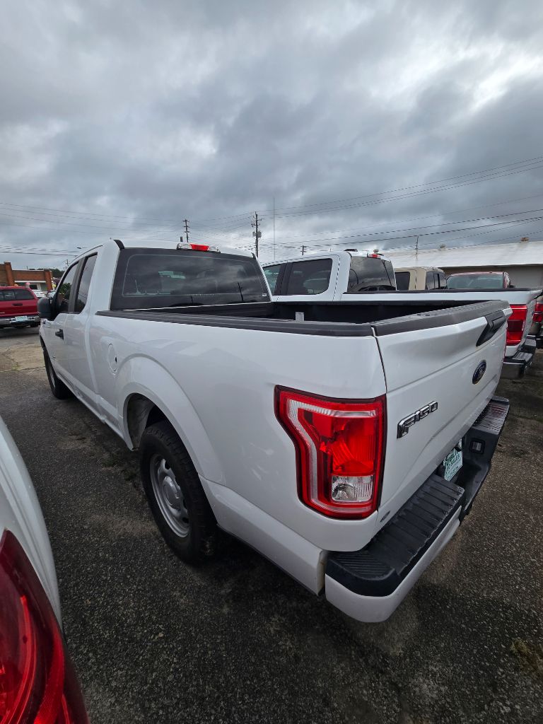 2016 Ford F-150 - $16,950