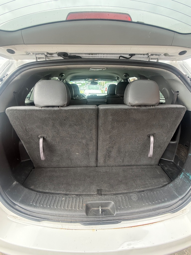 2011 Kia Sorento - $5,950