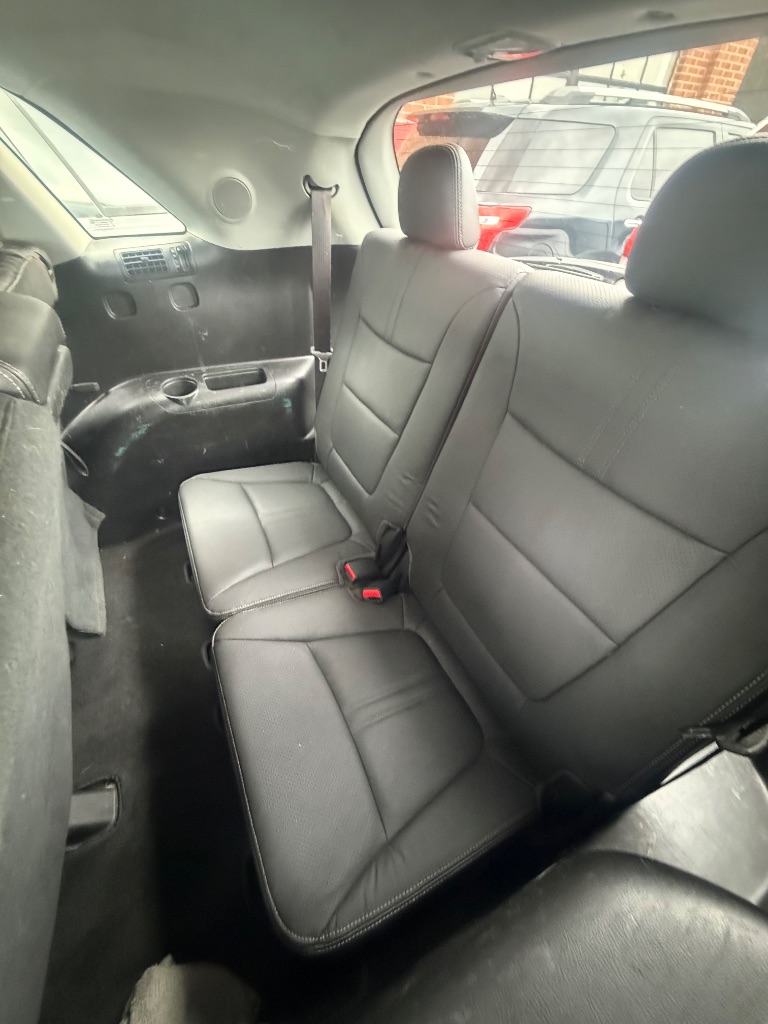 2011 Kia Sorento - $5,950